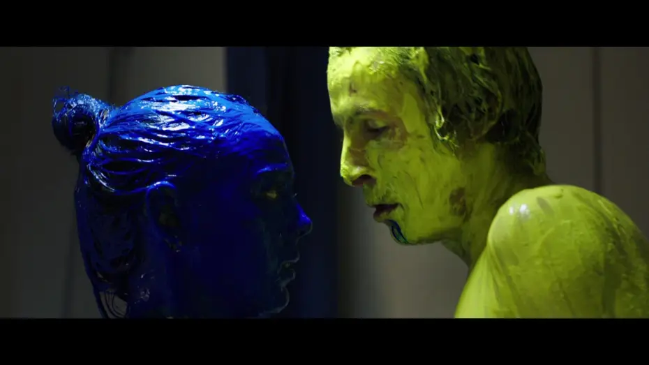 Wideo do filmu Mięso — Official Movie Clip "Yellow and Blue Make Green"