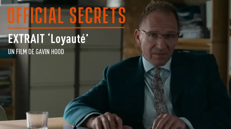 Wideo do filmu Brudna gra — OFFICIAL SECRETS - Extrait : "Loyauté" [VOST]