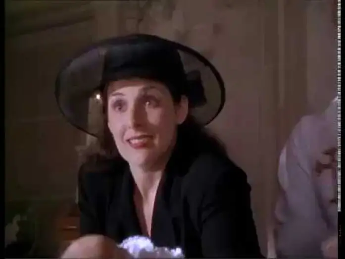 Wideo do filmu Mrs. Winterbourne — Mrs  Winterbourne 1996 MOVIE TRAILER - Shirley MacLaine, Ricki Lake, Brendan Fraser
