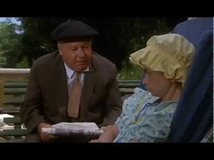 Wideo do filmu Fantozzi va in pensione — Марианджелла с дочкой  — Фантоцци уходит на пенсию [1988]