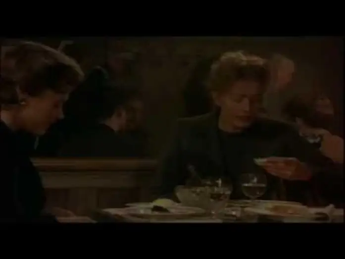 Wideo do filmu Julia — Julia, 1977 - Trailer