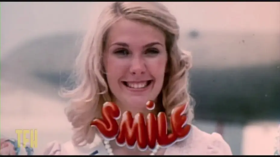 Wideo do filmu Smile — Jessica Bendinger on SMILE