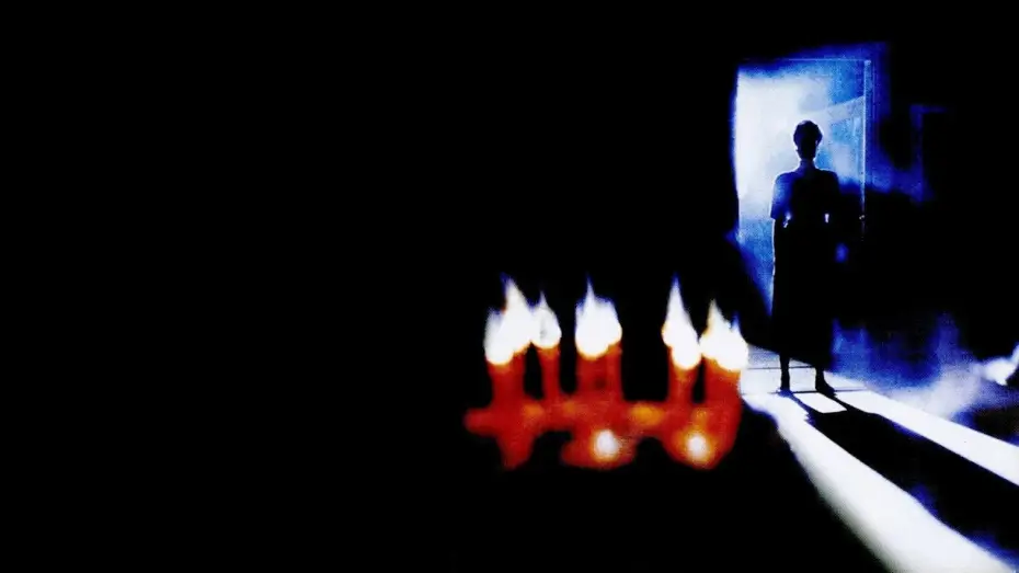 Wideo do filmu Demony 2 — Demons 2 Trailer español