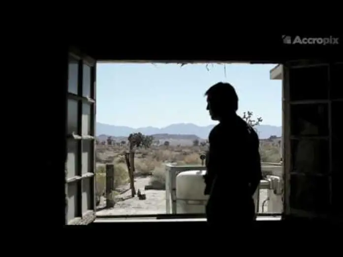 Wideo do filmu Mordercza opona — RUBBER : Bande-annonce [HD-VO]