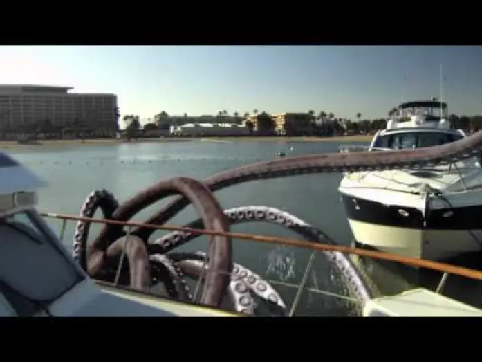Wideo do filmu Ośmiorekin — SHARKTOPUS PRODUCER'S CUT - trailer