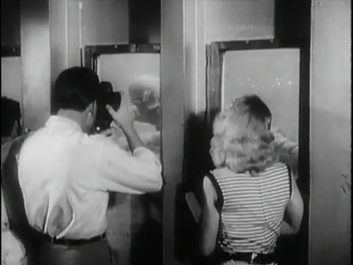 Wideo do filmu Revenge of the Creature — Revenge of the Creature (Jack Arnold, 1955) Trailer