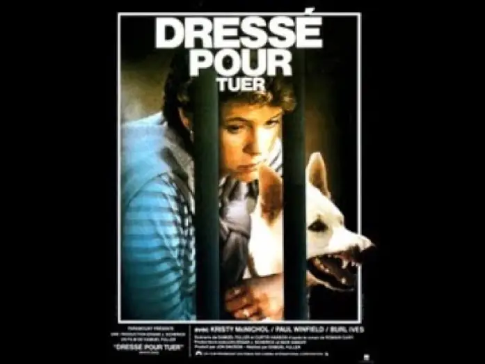 Wideo do filmu Biały Pies — Dressé pour tuer