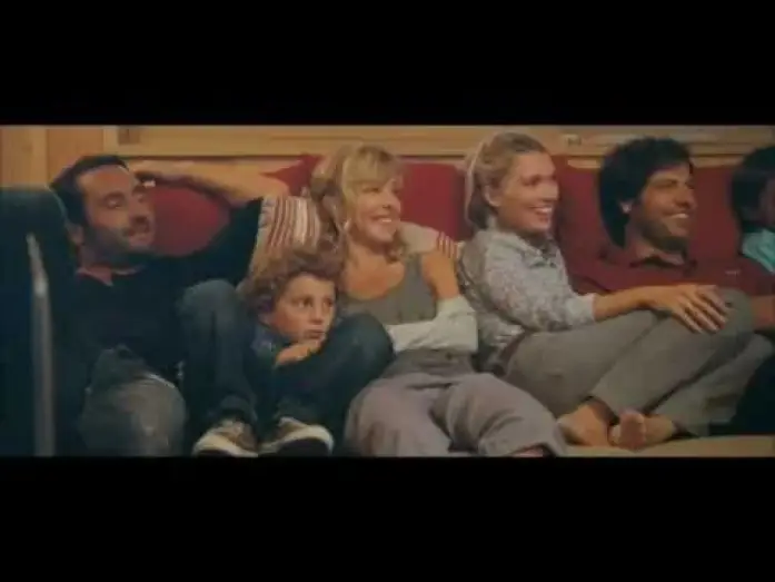Wideo do filmu Niewinne kłamstewka — Pequeñas mentiras sin importancia - Trailer en español