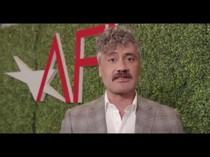 Wideo do filmu Jojo Rabbit — Taika Waititi Talks about JOJO RABBIT at AFI AWARDS 2019