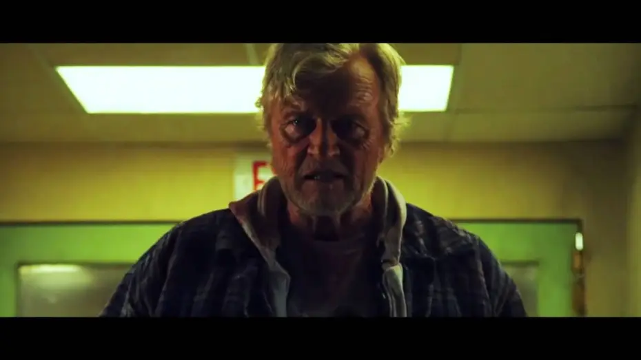 Wideo do filmu Włóczęga ze strzelbą — HOBO WITH A SHOTGUN Red Band Trailer