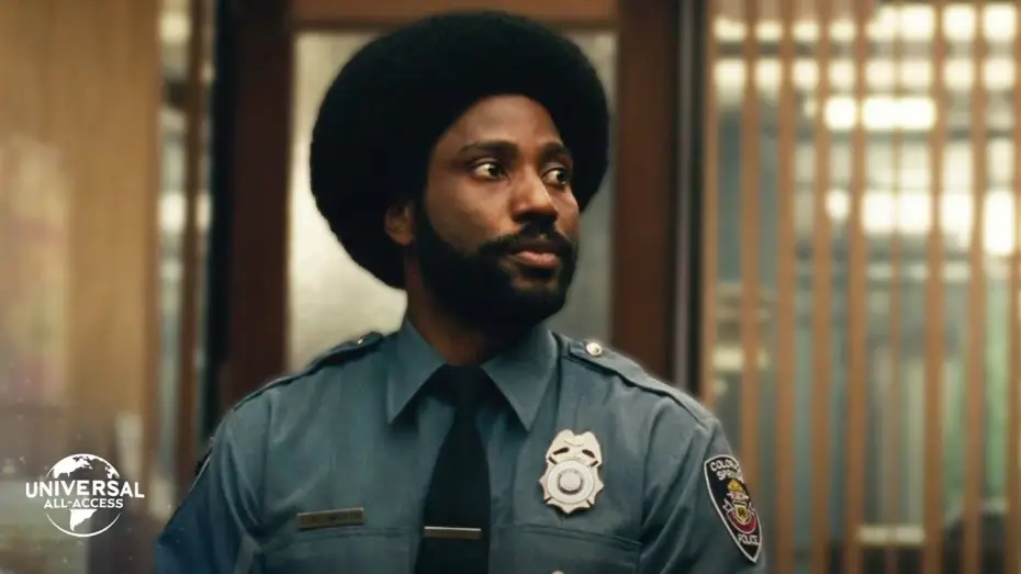Wideo do filmu Czarne Bractwo. BlacKkKlansman — "There's Never Been A Black Cop In This City" - Extended Preview