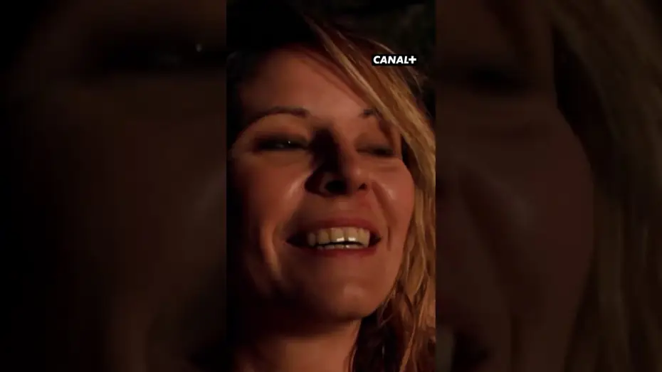 Wideo do filmu Tapis rouge à Groland — #MeToo : les origines ! - "Tapis Rouge à Groland" samedi 23 mai sur CANAL+ #Humour #Groland #Shorts