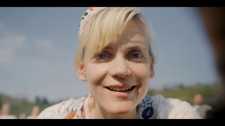 Wideo do filmu Midsommar. W biały dzień — UK TV Spot 3