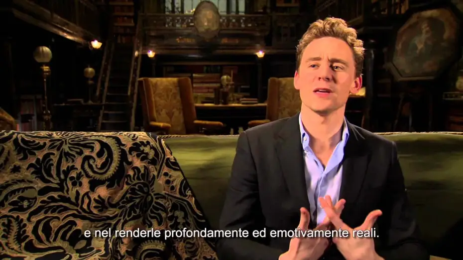 Wideo do filmu Crimson Peak. Wzgórze krwi — CRIMSON PEAK - "Guillermo Del Toro" (sottotitoli in italiano)