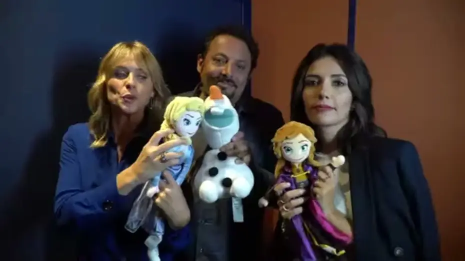 Wideo do filmu Kraina lodu II — Frozen 2 - Il Segreto di Arendelle | Intervista ai doppiatori: Autieri, Rossi e Brignano