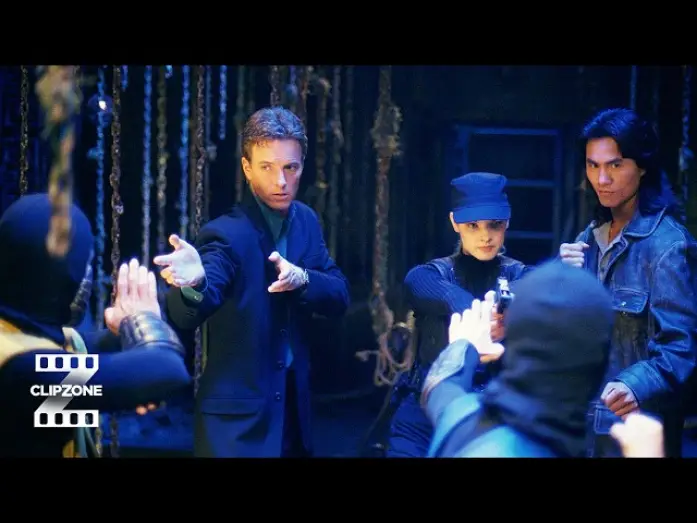 Wideo do filmu Mortal Kombat — Meet Scorpion & Sub Zero