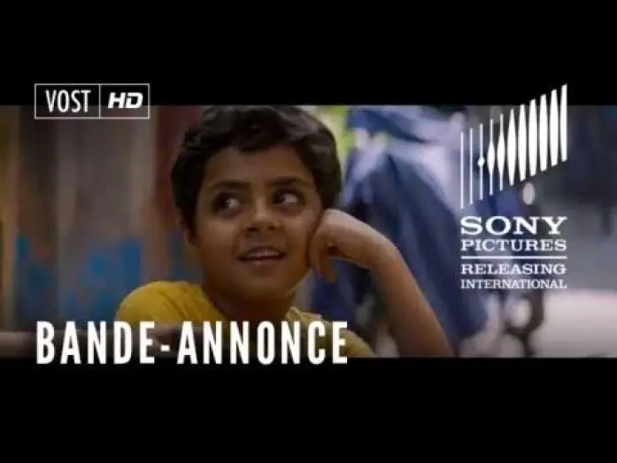 Wideo do filmu Niezwykła podróż fakira, który utknął w szafie — L'Extraordinaire Voyage du Fakir - Bande Annonce 2 VOST