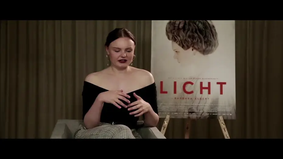 Wideo do filmu Licht — LICHT Special: Maria Dragus im Interview