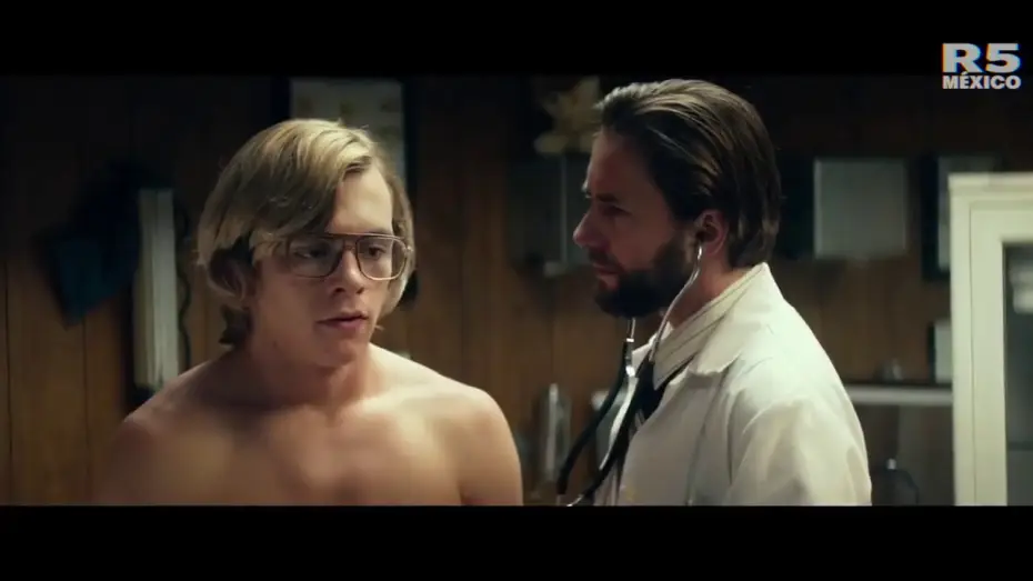 Wideo do filmu Mój przyjaciel Dahmer — Trailer - My Friend Dahmer (Sub. Español)