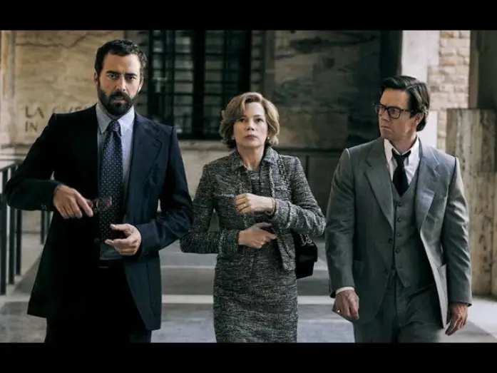 Wideo do filmu Wszystkie pieniądze świata — Todo el dinero del mundo - Trailer español (HD)