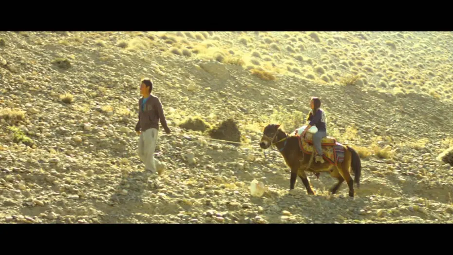 Wideo do filmu Serdhak — SERDHAK The Golden Hill (Official Trailer, 2015)