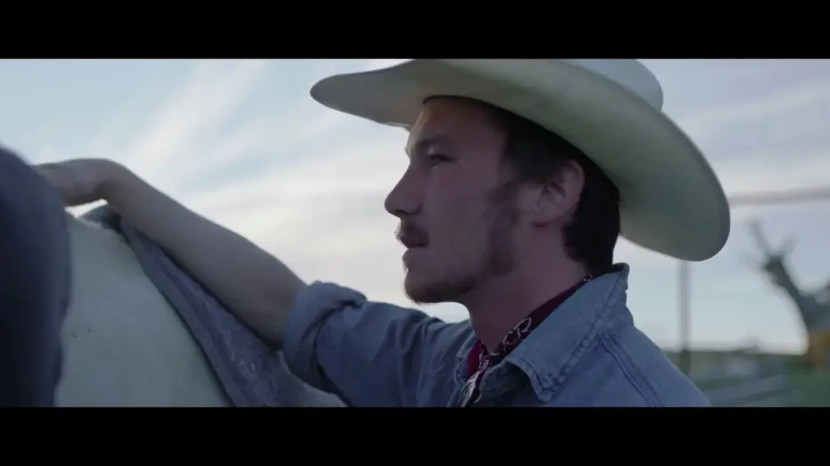 Wideo do filmu Jeździec — THE RIDER - Il sogno di un cowboy - Trailer Ufficiale