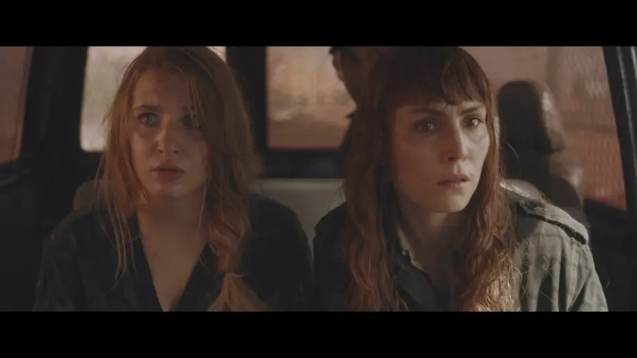 Wideo do filmu Ścigane — LA PROTECTORA - Trailer oficial español