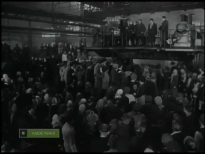 Wideo do filmu В дни Октября — В дни октября (1958). Отрывок.