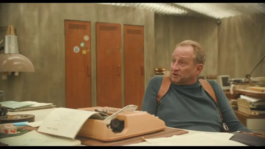 Wideo do filmu Oko na delikwenta — Teaser trailer #2 de Au poste! (HD)