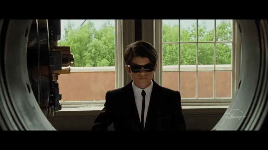 Wideo do filmu Artemis Fowl — Artemis Fowl - Bande Annonce [VOST]
