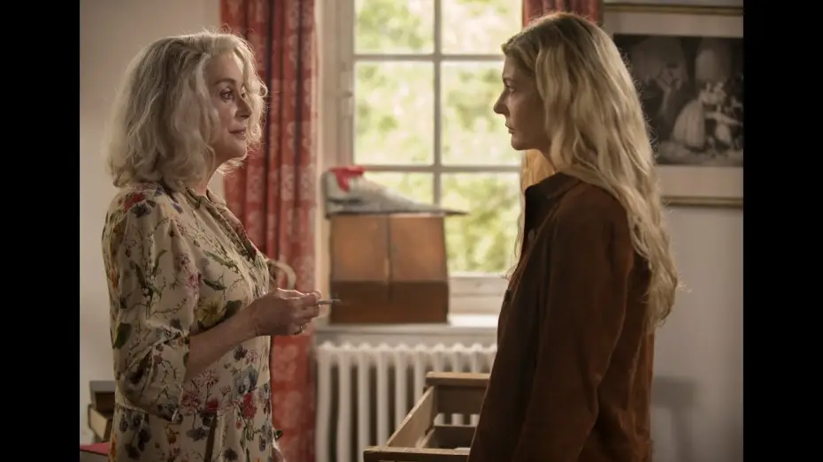 Wideo do filmu Pamiątki Claire Darling — La última locura de Claire Darling - Trailer español (HD)