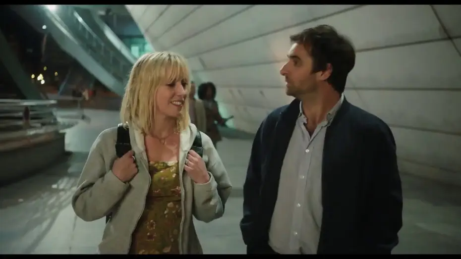 Wideo do filmu Les Chatouilles — Les Chatouilles - Bande Annonce Officielle - UGC Distribution