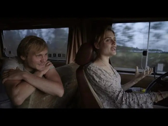 Wideo do filmu 303 — 303 - Trailer español (HD)