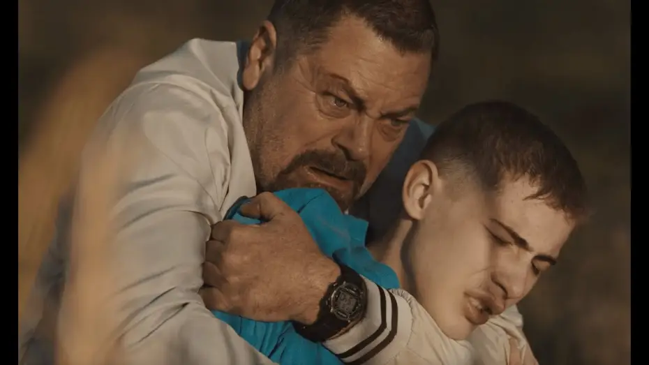 Wideo do filmu Sovereign — 'Listen To Your Dad...'