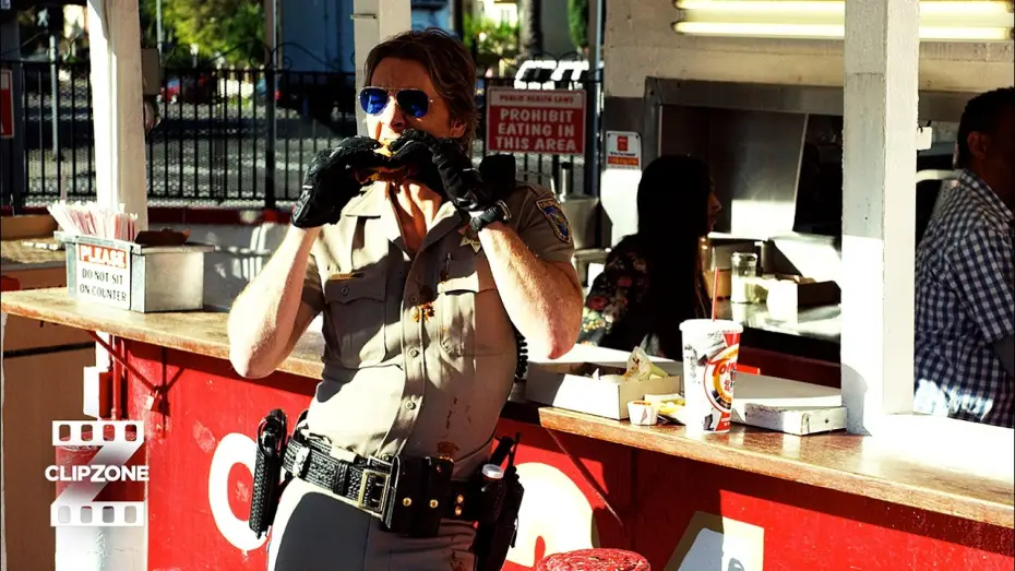 Wideo do filmu CHiPs: Motopatrol — High-Speed Drama