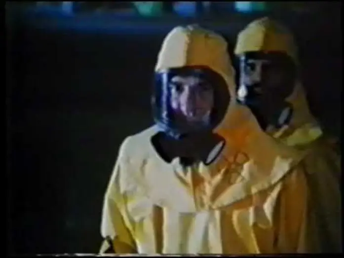 Wideo do filmu Hangar 18 — Hangar 18 (Space Connection) - 1980 - James L. Conway