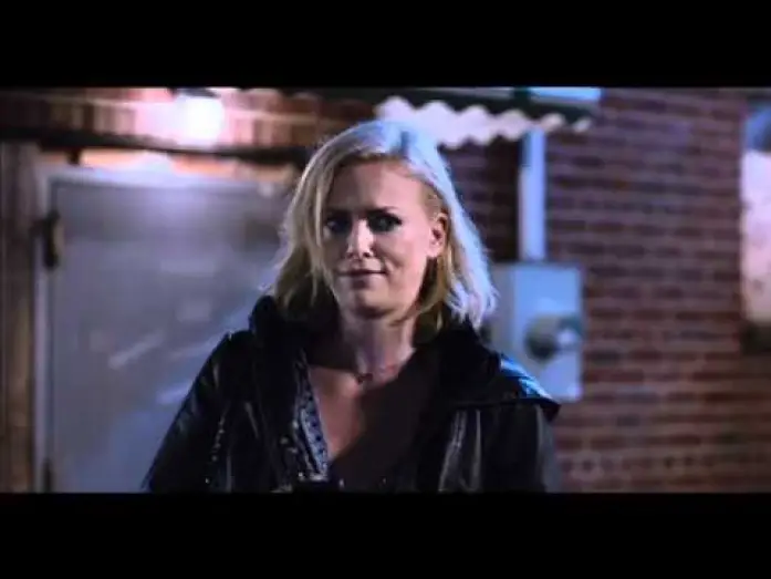 Wideo do filmu Kobieta na skraju dojrzałości — YOUNG ADULT. Trailer definitivo