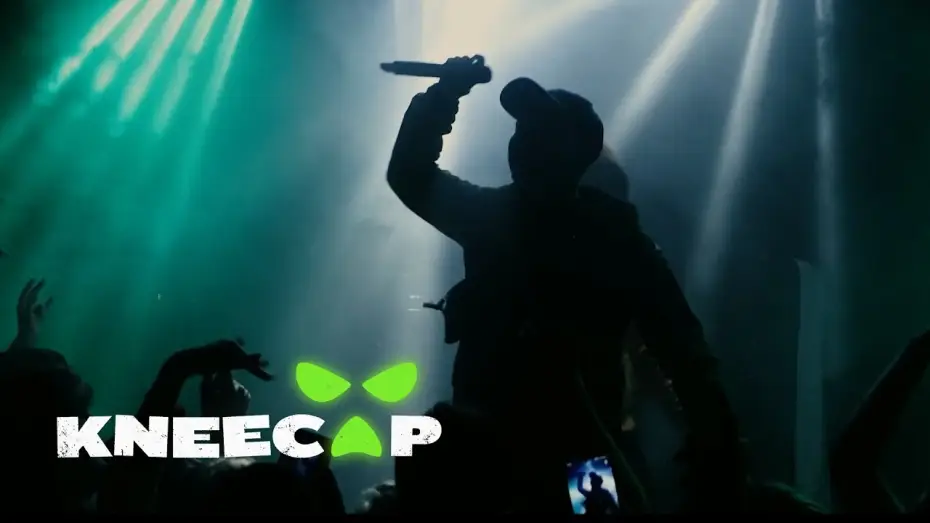 Wideo do filmu Kneecap. Hip-hopowa rewolucja — Change Hits Like A Filthy Bassline