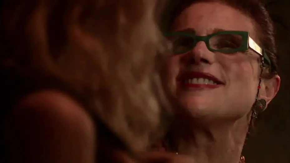 Wideo do filmu Heterosexuals — Heterosexuals (Official Trailer)