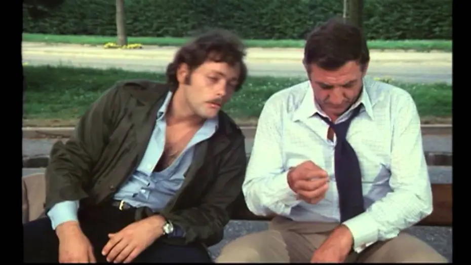 Wideo do filmu Powodzenia, stary! — Adieu poulet (1975) - Pourquoi t'es rentré dans la police
