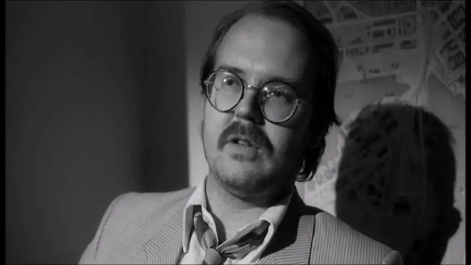 Wideo do filmu Calamari Union — Aki Kaurismäki - Calamari Union (pankki)