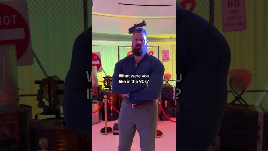 Wideo do filmu Street Fighter — In The 90s