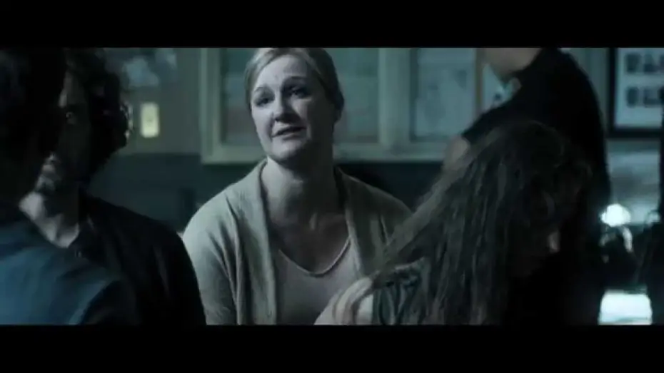 Wideo do filmu Zbaw nas ode złego — Délivre-Nous du Mal - Extrait : Où est votre Col Padre ? VOST