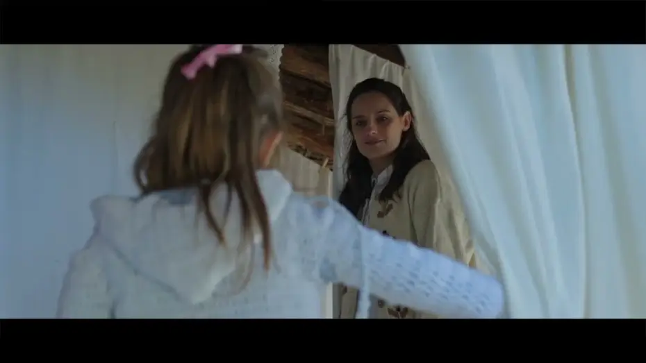Wideo do filmu La memòria de les papallones — TRAILER - Peli - "La memòria de les papallones"
