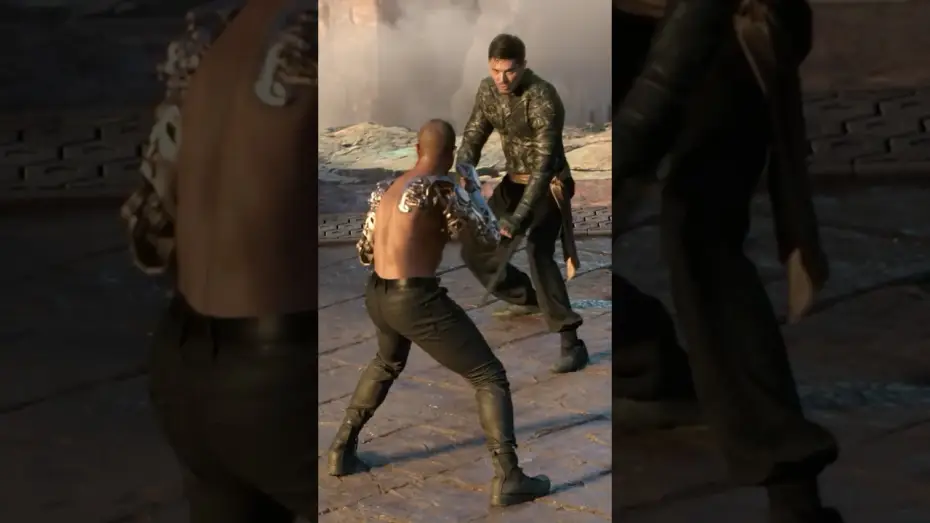 Wideo do filmu Mortal Kombat II — That guy has robot arms