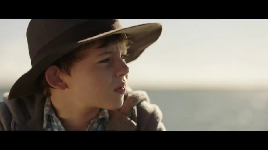 Wideo do filmu Chłopiec z burzy — STORM BOY - EXTRAIT : "Nature en majesté" VF