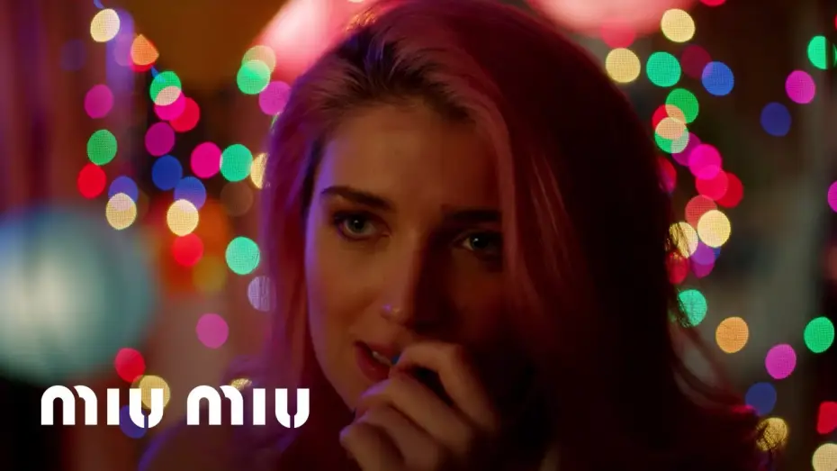 Wideo do filmu Hello Apartment — Miu Miu Women's Tales #15 - Hello Apartment