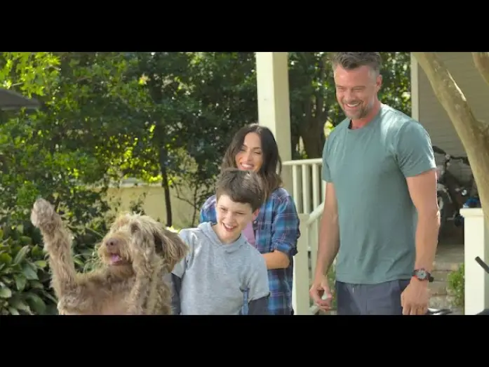 Wideo do filmu Jak rozmawiać z psem — Henry, ti presento Oliver (Think Like a Dog) | Megan Fox | Film Completo HD