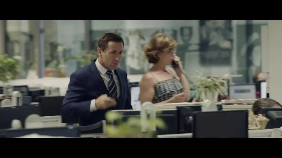 Wideo do filmu Królestwo — El Reino - Tráiler Oficial - Castellano HD