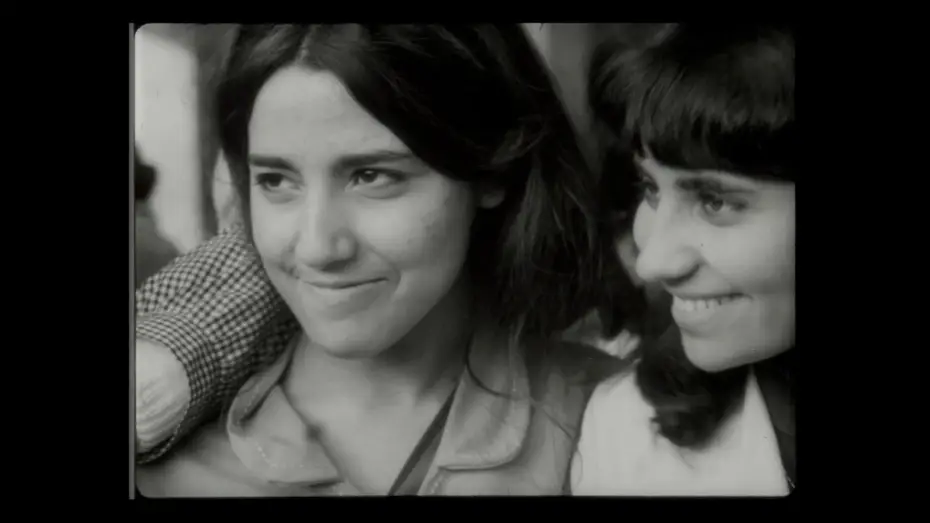 Wideo do filmu Elles — "Elles" de Ahmed Lalem (1966)